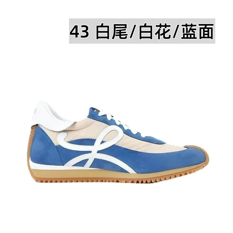 👟👟Ex-factory price 520👟👟 Men's size +10 Super 🔥Hot [LOEWE·Loewe] Forrest Gump shoes, invincible foot feel! The most popular model of the year, shoes with high moral training inside! 2025 new product series 💯Spliced ​​upper. The hidden inner height is soft and comfortable, and the minimalist style is very eye-catching. It is very advanced no matter how you match it. The heel design is novel. Soft and comfortable, and the splicing is light and comfortable: the foot feels invincible. It is rated as the most comfortable running style. It feels like walking on flat ground❤️Original details! The low-cut shoes have the initials of the brand logo on the side, making them a must-have for your shoe cabinet! Upper: imported suede + cowhide + original cloth splicing, cowhide foot pads, original customized abrasive tool combination outsole! Original packaging! 🏆 ✦Upper: imported suede + cowhide + original fabric splicing ✦Insole: movable latex cowhide insole ✦Outsole: original molded TPU combination outsole ✦Female size: 35--40, ✦Male size: 39--45,